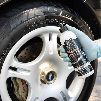 Jay Leno's Garage Car Detailing Kit with Bucket – Essential Car Cleaning Kit, Sprays, Liquids, Microfiber Towels, Applicators and Wash Mitt, All-in-One Car Detailing Kits for Interior & Exterior Care