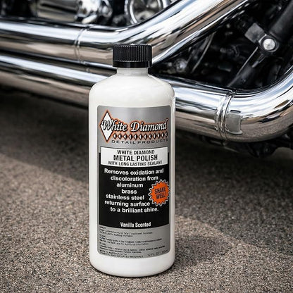 Schultz Laboratories Metal Polish with Long Lasting Sealant, 12 fl oz is a Cleaner, Polisher and protectant All in one. Removes Oxidation and Discoloration from Aluminum, Brass, Chrome and More