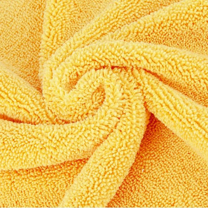 Amazon Basics Microfiber Car Drying Towels, Highly Absorbent, Lint Free, Scratch Free, Buffing and Polishing, Auto Detailing, No Streaks, Soft, Quick Drying, 16" x 16", Yellow, 3-Pack