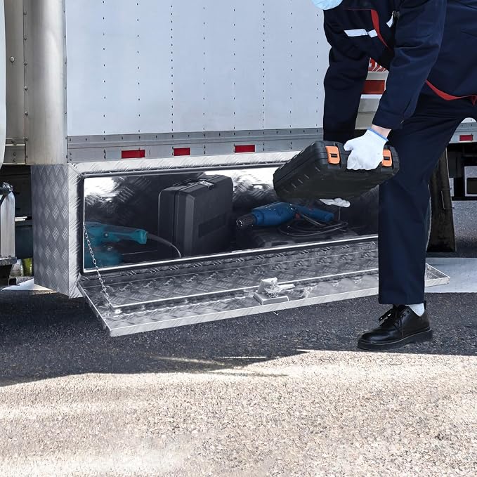 VEVOR Underbody Truck Box, 60"×17"×18" Pickup Storage Box, Heavy Duty Aluminum Diamond Plate Tool Box with Lock and Keys, Waterproof Trailer Storage Box with T-Handle Latch for Truck, Van, Trailer