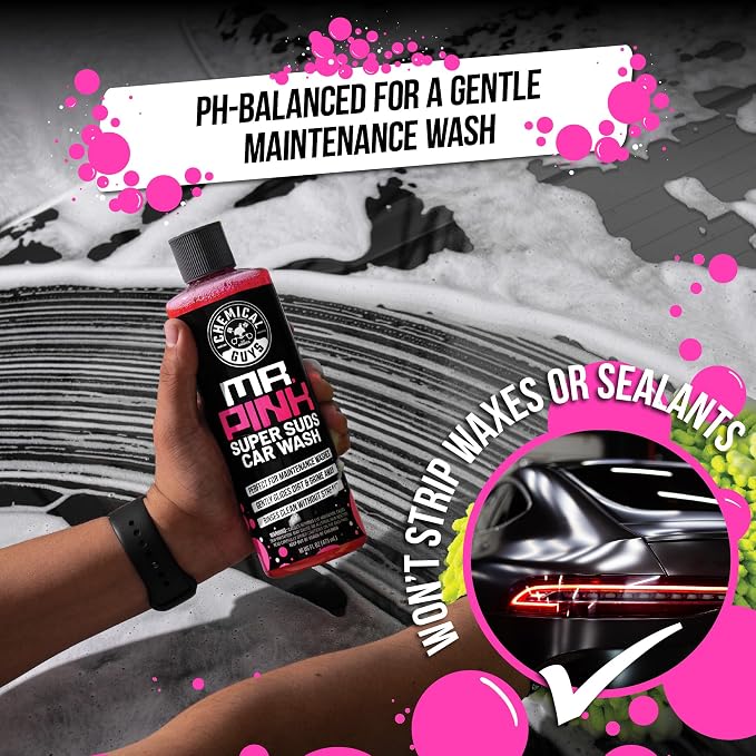 Chemical Guys Car Detailing Kit, Car Cleaning Kit with Total Interior Cleaner & Protectant, Sprayable Wheel Cleaner, Car Wash Soap, Bucket, Brushes, and Detailing Accessories - 17 Piece Wash Kit