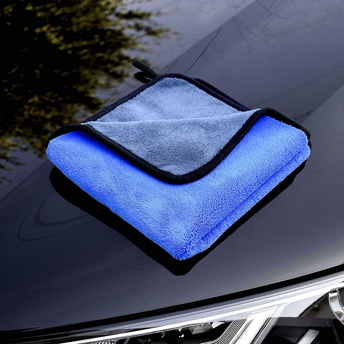 Kemes Microfiber Towels for Cars 3 Pieces 500 GSM polishing Cleaning Home, car and Motorbike - 12 x 12 Inches (30x30cm)