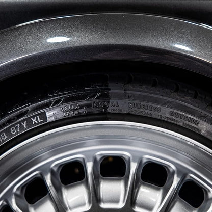 Auto Finesse Gloss Tire Dressing 500ml (17oz)