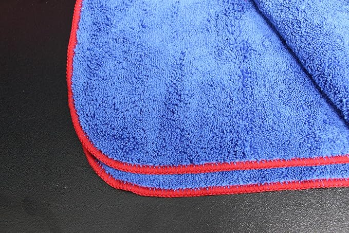 Gtechniq MF2 Microfiber Drying Towel 450GSM 23.6"x35.4" | Ultra Soft, Super Absorbent, Short Pile Wicks Away Water, Reduces Marring and Gloss Loss, Machine Washable