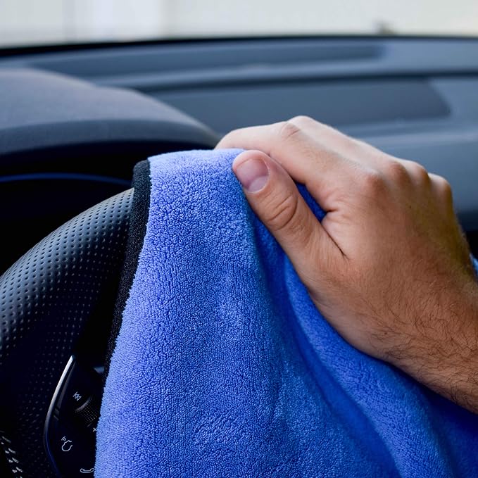 Kemes Microfiber Towels for Cars 3 Pieces 500 GSM polishing Cleaning Home, car and Motorbike - 12 x 12 Inches (30x30cm)