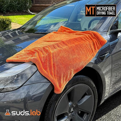 Suds Lab Large Microfiber Drying Towel (24 in x 35 in) Car Exterior Cleaning and Detailing Cloth, Safe On Plastic Trim, Glass, Carbon Fiber, Paint